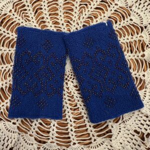 マウチ（リストウォーマー）【BL イリデッセントビーズ】