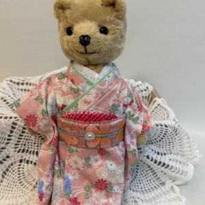 KAZARIYAさんの振袖くまさん(23㎝) 17