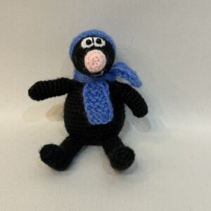 LIENEさんの編みぐるみ【青い帽子のモグラちゃん】